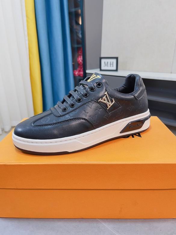 men LV shoes-134